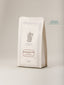 Paquet de café Nicaragua Maragogype Verlet, variété Arabica aux grains exceptionnels, emballage blanc élégant